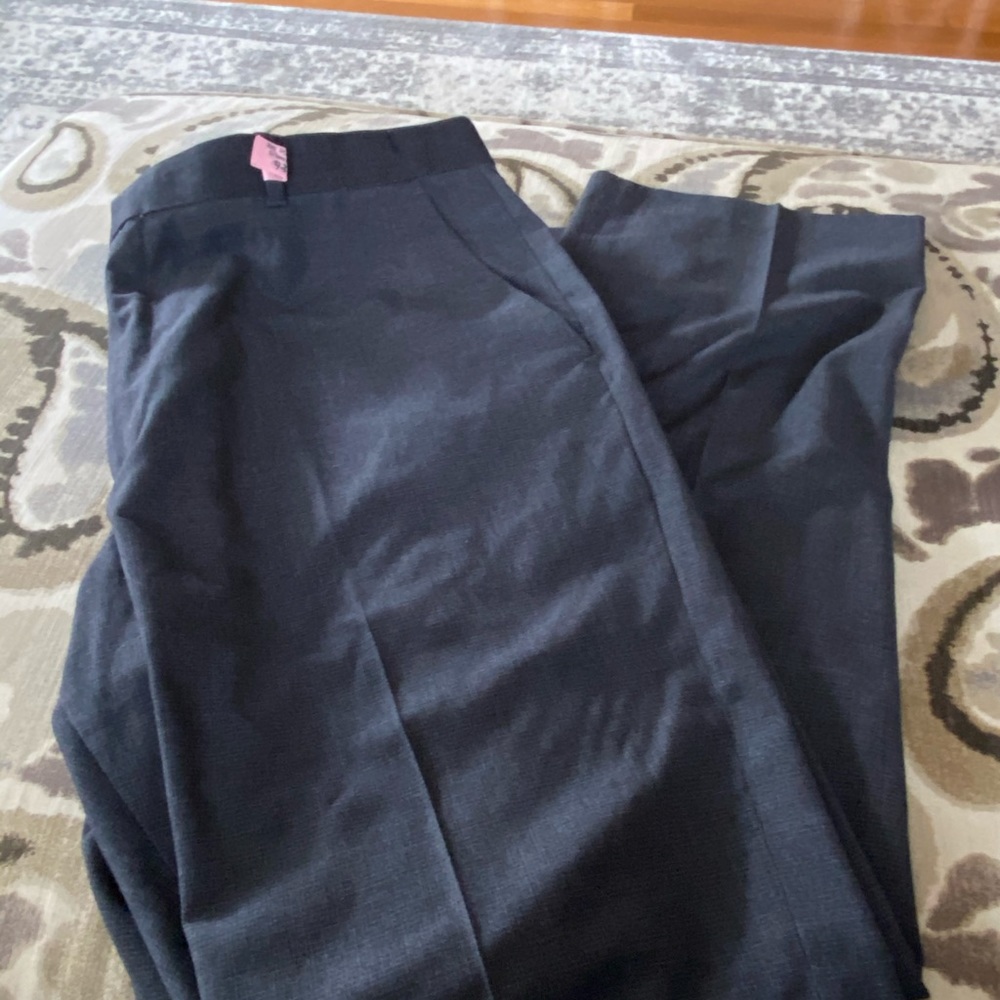 Men’s Dress Pants size 36x30 Perry Ellis